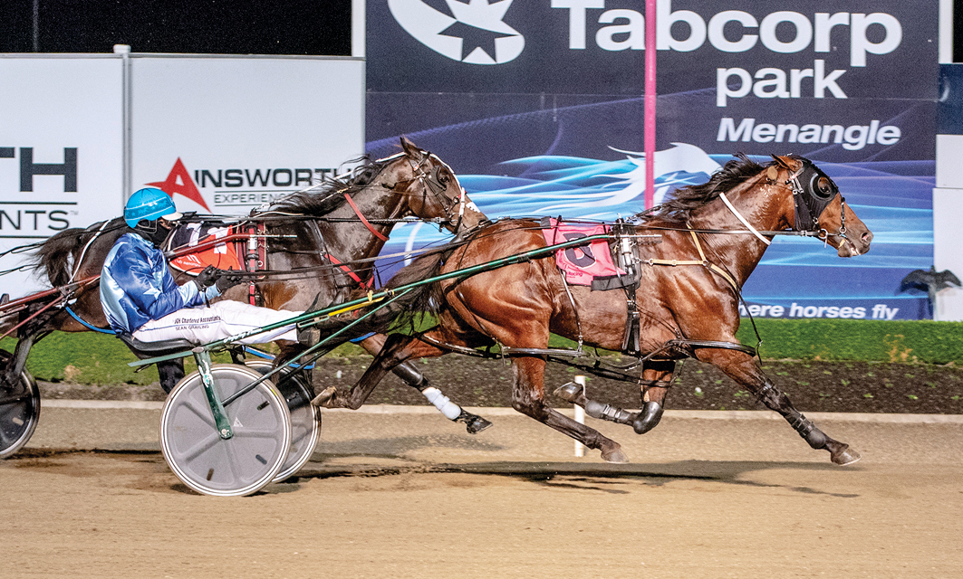 Aussie pacer too quick in USA