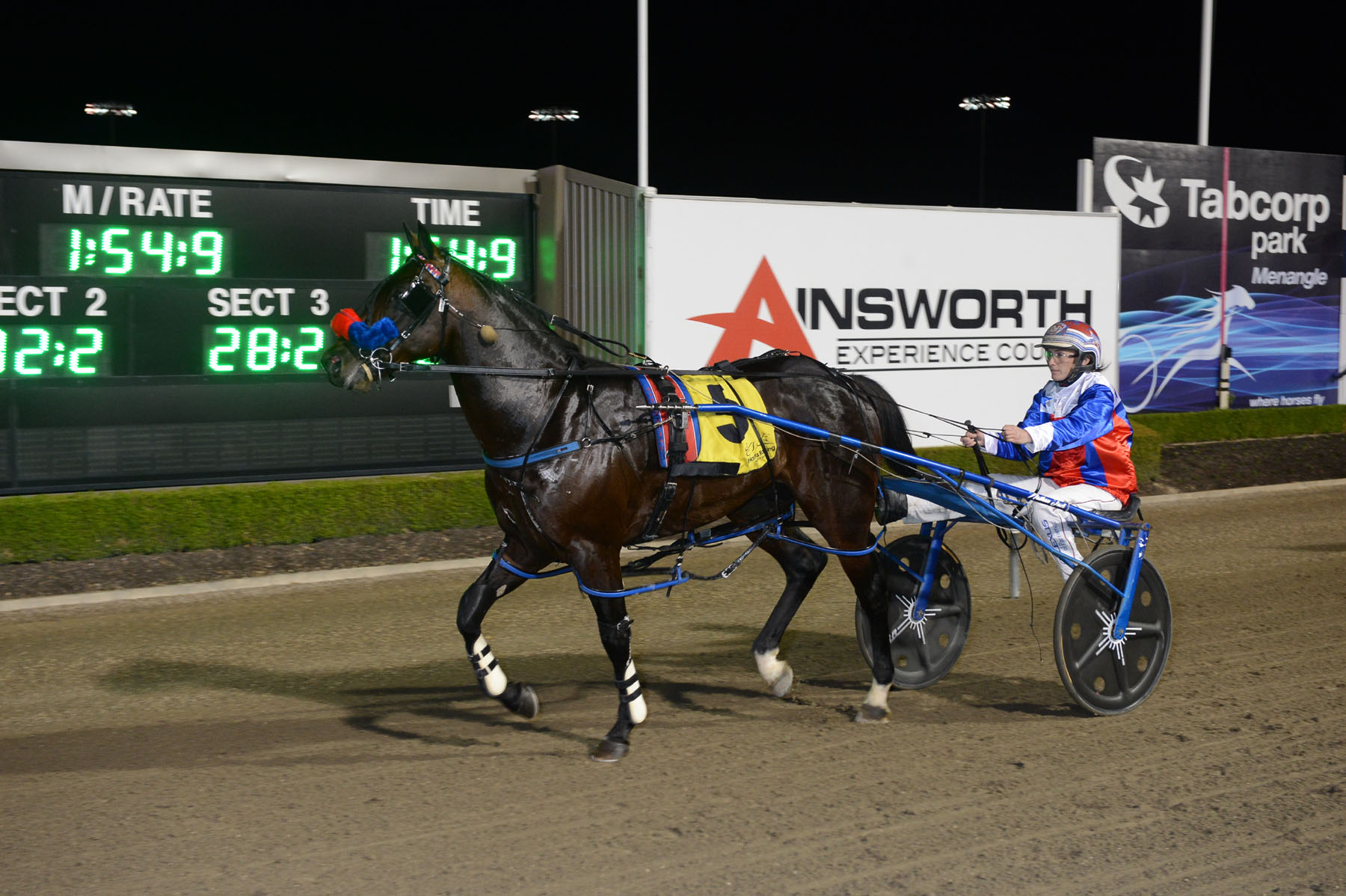 Aussie pacer too good in USA