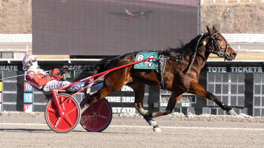 Jeffrey scores in personal best time