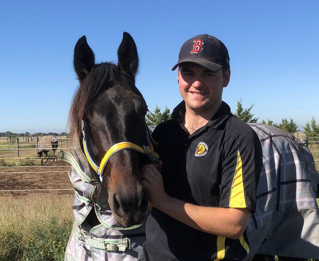 Victorian reinsman a key part of Zeus' American campaign