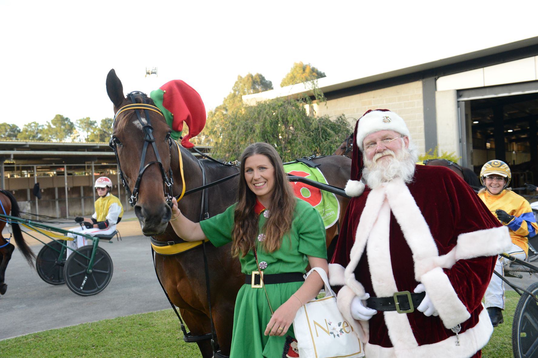 The man in red's keeping an eye on all our harness heroes