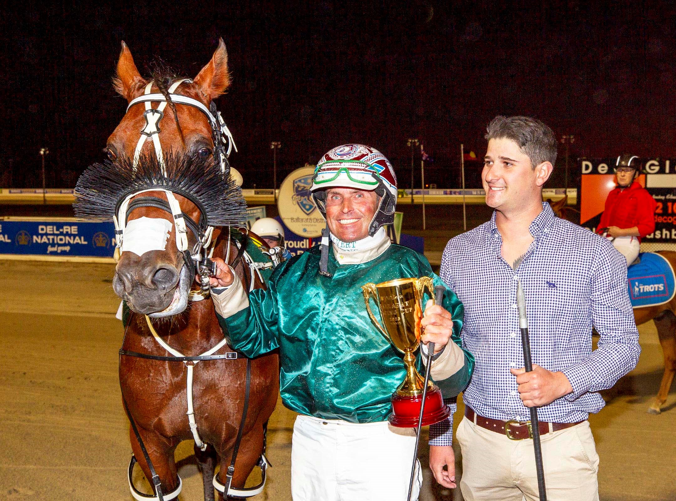 Star Kiwi firms as Hunter Cup favourite