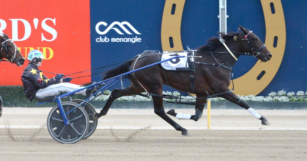 'Super Six' on target for massive payday