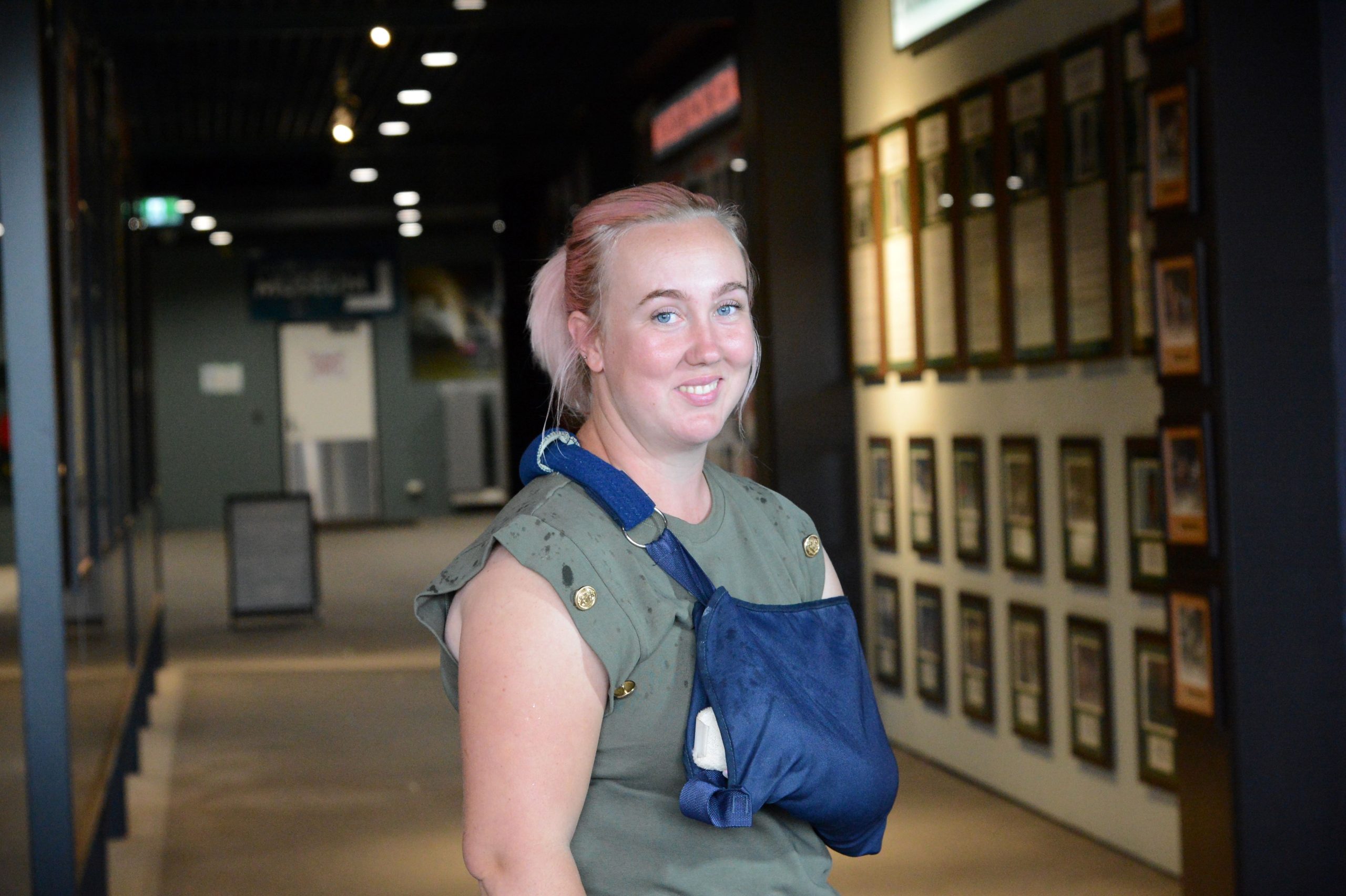 Rivals lend a 'hand' when Tiarn loses a 'finger' tip