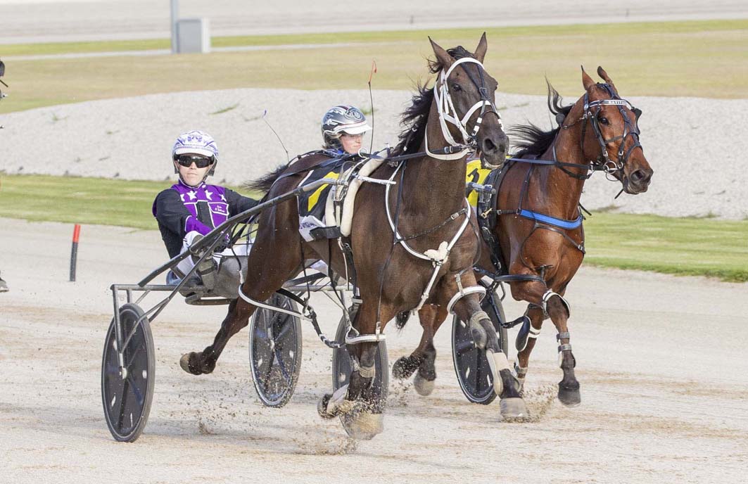 Veteran pair chasing consecutive wins