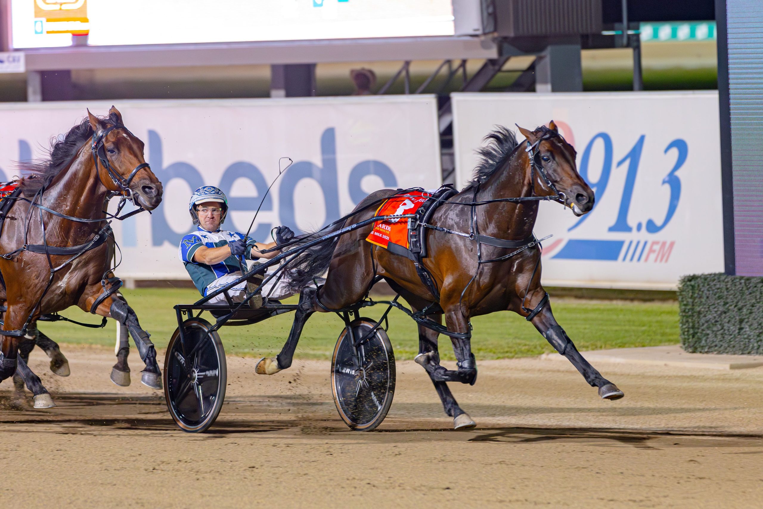 Draw favours defending champ...again!