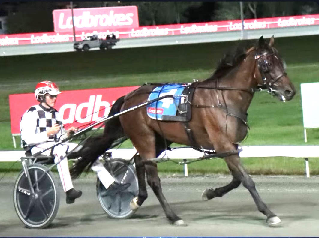 Tim and Jack chasing Inter fairytale