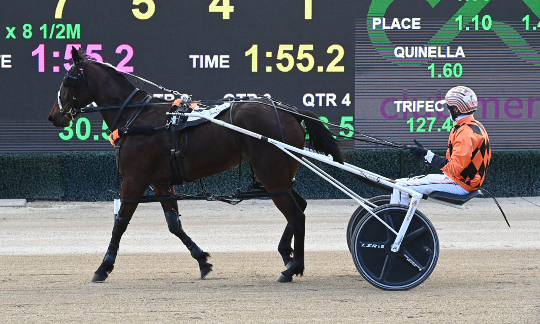 Champion's baby sister makes perfect debut