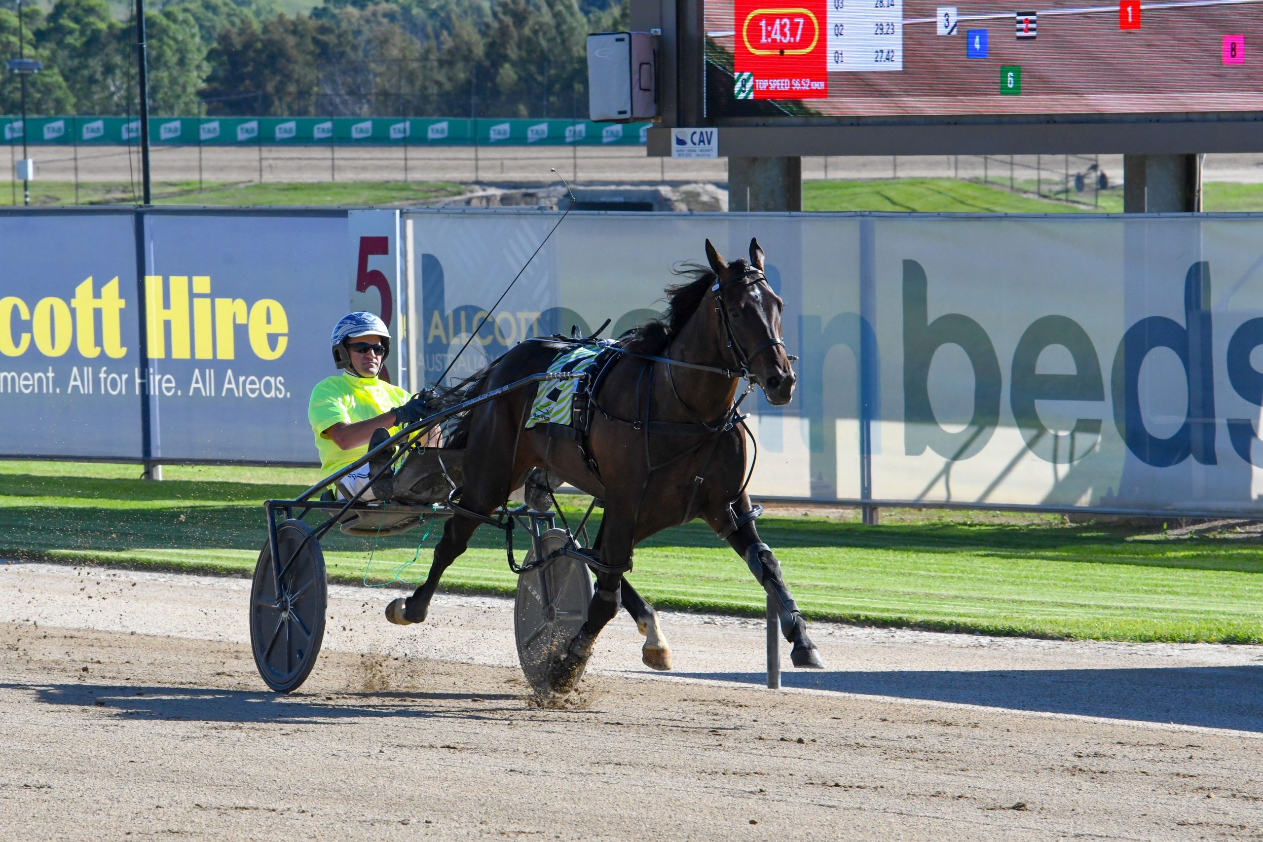 First Chariots berth secured